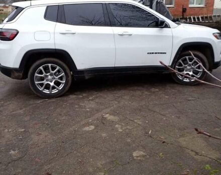 Белый Джип Компас, объемом двигателя 2.4 л и пробегом 20 тыс. км за 19999 $, фото 5 на Automoto.ua