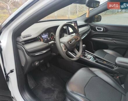 Белый Джип Компас, объемом двигателя 2.36 л и пробегом 60 тыс. км за 19899 $, фото 11 на Automoto.ua