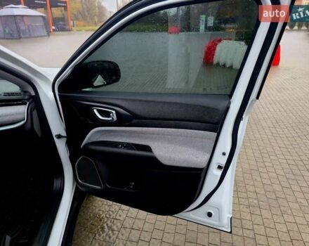 Белый Джип Компас, объемом двигателя 2.36 л и пробегом 28 тыс. км за 22499 $, фото 36 на Automoto.ua
