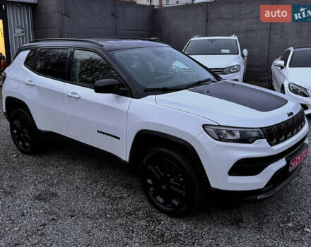 Білий Джип Compass, об'ємом двигуна 1.33 л та пробігом 46 тис. км за 35000 $, фото 11 на Automoto.ua