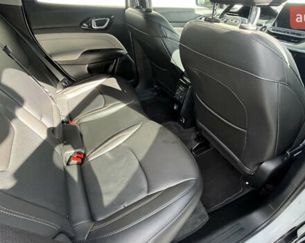 Білий Джип Compass, об'ємом двигуна 2.4 л та пробігом 93 тис. км за 17500 $, фото 9 на Automoto.ua
