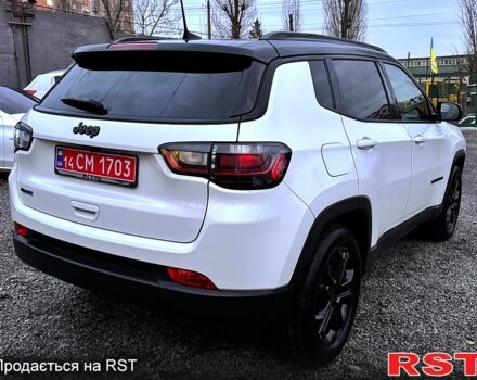 Білий Джип Compass, об'ємом двигуна 1.3 л та пробігом 46 тис. км за 35000 $, фото 3 на Automoto.ua