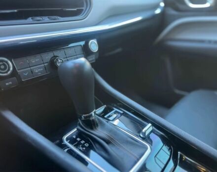 Білий Джип Compass, об'ємом двигуна 2.4 л та пробігом 93 тис. км за 17900 $, фото 10 на Automoto.ua