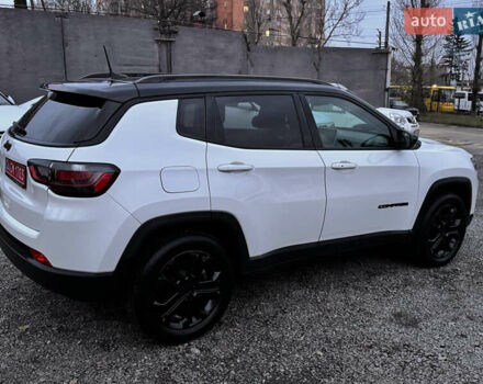 Білий Джип Compass, об'ємом двигуна 1.33 л та пробігом 46 тис. км за 35000 $, фото 8 на Automoto.ua
