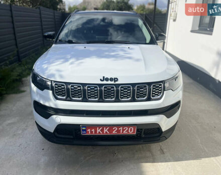 Білий Джип Compass, об'ємом двигуна 2.4 л та пробігом 93 тис. км за 17500 $, фото 5 на Automoto.ua