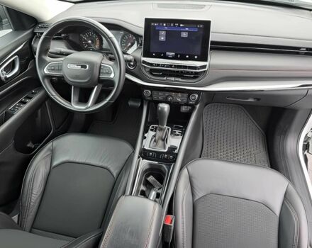 Білий Джип Compass, об'ємом двигуна 2.4 л та пробігом 23 тис. км за 11000 $, фото 9 на Automoto.ua