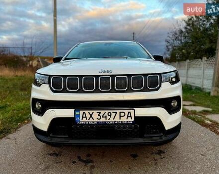Белый Джип Компас, объемом двигателя 2.36 л и пробегом 28 тыс. км за 22999 $, фото 1 на Automoto.ua