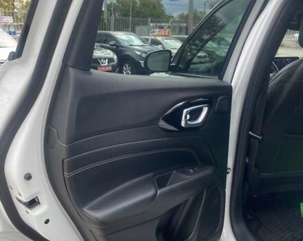 Белый Джип Компас, объемом двигателя 2.4 л и пробегом 82 тыс. км за 24500 $, фото 29 на Automoto.ua