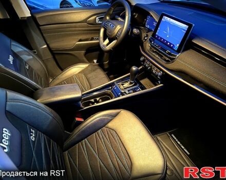 Білий Джип Compass, об'ємом двигуна 1.3 л та пробігом 46 тис. км за 35000 $, фото 12 на Automoto.ua