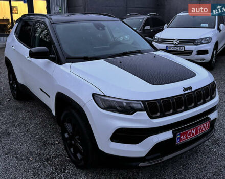 Білий Джип Compass, об'ємом двигуна 1.33 л та пробігом 46 тис. км за 35000 $, фото 12 на Automoto.ua
