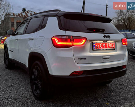Білий Джип Compass, об'ємом двигуна 1.33 л та пробігом 46 тис. км за 35000 $, фото 15 на Automoto.ua