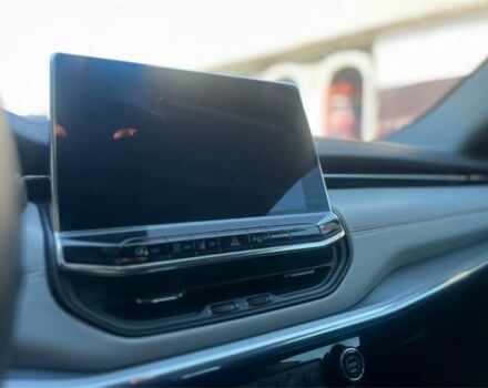 Білий Джип Compass, об'ємом двигуна 2.4 л та пробігом 93 тис. км за 17900 $, фото 9 на Automoto.ua