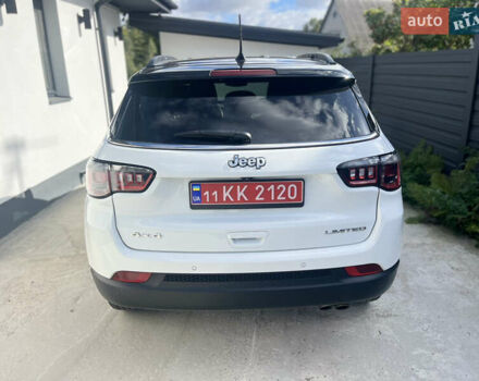 Білий Джип Compass, об'ємом двигуна 2.4 л та пробігом 93 тис. км за 17500 $, фото 2 на Automoto.ua