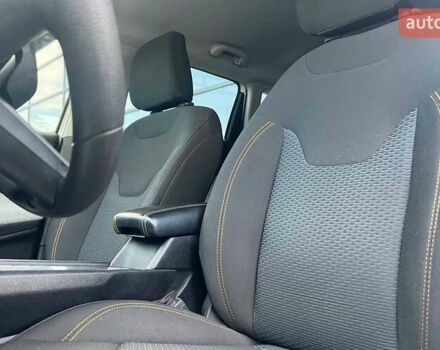 Белый Джип Компас, объемом двигателя 2.36 л и пробегом 103 тыс. км за 19500 $, фото 8 на Automoto.ua