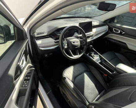 Білий Джип Compass, об'ємом двигуна 2.4 л та пробігом 93 тис. км за 17500 $, фото 7 на Automoto.ua