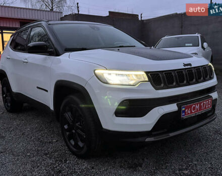 Білий Джип Compass, об'ємом двигуна 1.33 л та пробігом 46 тис. км за 35000 $, фото 18 на Automoto.ua