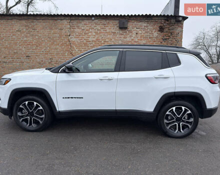 Белый Джип Компас, объемом двигателя 2 л и пробегом 30 тыс. км за 21999 $, фото 13 на Automoto.ua