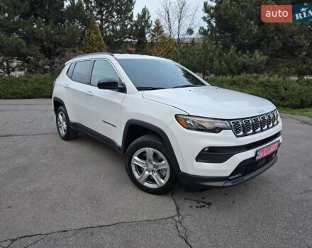 Белый Джип Компас, объемом двигателя 2 л и пробегом 46 тыс. км за 19800 $, фото 6 на Automoto.ua