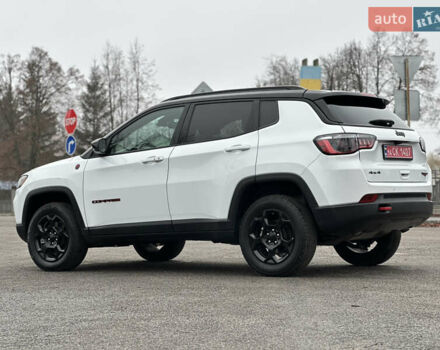 Белый Джип Компас, объемом двигателя 2 л и пробегом 80 тыс. км за 23000 $, фото 19 на Automoto.ua