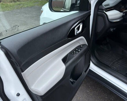 Белый Джип Компас, объемом двигателя 2 л и пробегом 30 тыс. км за 21999 $, фото 45 на Automoto.ua