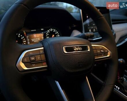 Белый Джип Компас, объемом двигателя 2 л и пробегом 46 тыс. км за 19800 $, фото 60 на Automoto.ua