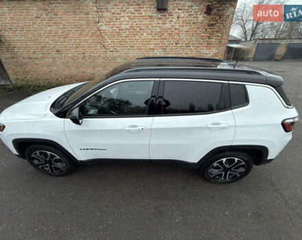 Белый Джип Компас, объемом двигателя 2 л и пробегом 30 тыс. км за 21999 $, фото 14 на Automoto.ua