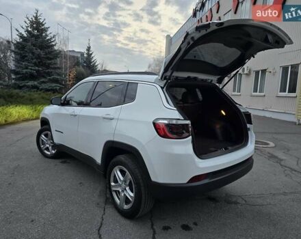 Белый Джип Компас, объемом двигателя 2 л и пробегом 46 тыс. км за 19800 $, фото 71 на Automoto.ua