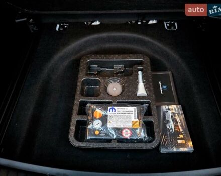 Белый Джип Компас, объемом двигателя 2 л и пробегом 46 тыс. км за 19800 $, фото 75 на Automoto.ua