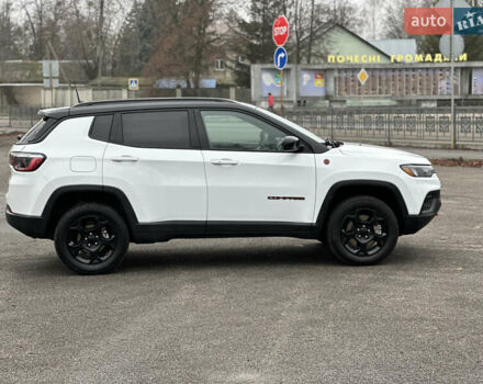 Белый Джип Компас, объемом двигателя 2 л и пробегом 80 тыс. км за 23000 $, фото 11 на Automoto.ua