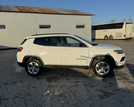 Білий Джип Compass, об'ємом двигуна 2 л та пробігом 122 тис. км за 18400 $, фото 3 на Automoto.ua