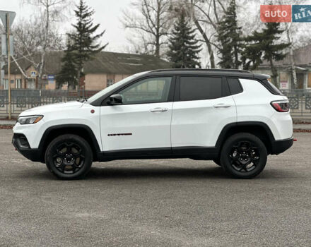 Белый Джип Компас, объемом двигателя 2 л и пробегом 80 тыс. км за 23000 $, фото 9 на Automoto.ua