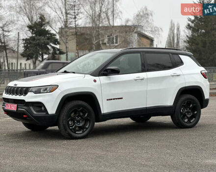 Белый Джип Компас, объемом двигателя 2 л и пробегом 80 тыс. км за 23000 $, фото 8 на Automoto.ua