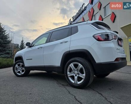 Белый Джип Компас, объемом двигателя 2 л и пробегом 46 тыс. км за 19800 $, фото 15 на Automoto.ua