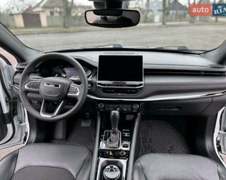 Белый Джип Компас, объемом двигателя 2 л и пробегом 80 тыс. км за 23000 $, фото 41 на Automoto.ua