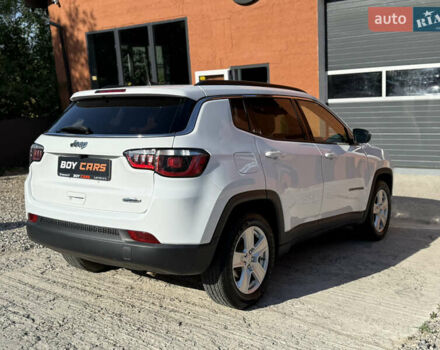 Джип Compass 2023 у Івано-Франківську на Automoto.ua Білий Джип Compass, об'ємом двигуна 2.36 л та пробігом 29 тис. км за 18999 $, фото 4 на Automoto.ua