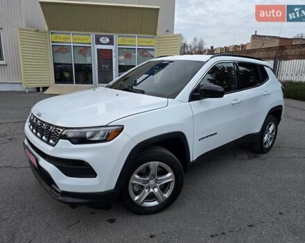 Белый Джип Компас, объемом двигателя 2 л и пробегом 46 тыс. км за 19800 $, фото 20 на Automoto.ua