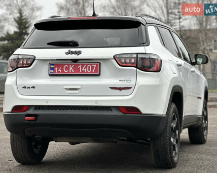 Белый Джип Компас, объемом двигателя 2 л и пробегом 80 тыс. км за 23000 $, фото 14 на Automoto.ua