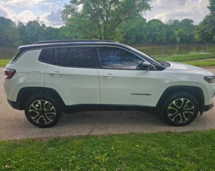 Білий Джип Compass, об'ємом двигуна 2 л та пробігом 14 тис. км за 10000 $, фото 3 на Automoto.ua