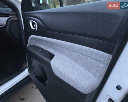 Белый Джип Компас, объемом двигателя 2 л и пробегом 46 тыс. км за 19800 $, фото 25 на Automoto.ua