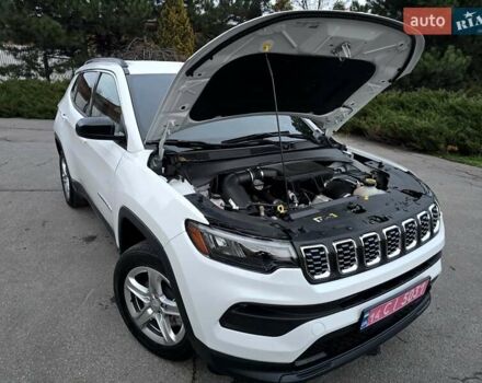 Белый Джип Компас, объемом двигателя 2 л и пробегом 46 тыс. км за 19800 $, фото 76 на Automoto.ua