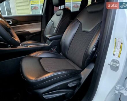 Белый Джип Компас, объемом двигателя 2 л и пробегом 46 тыс. км за 19800 $, фото 51 на Automoto.ua