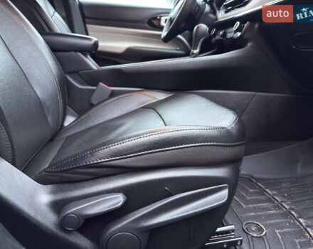 Белый Джип Компас, объемом двигателя 2 л и пробегом 30 тыс. км за 21999 $, фото 50 на Automoto.ua