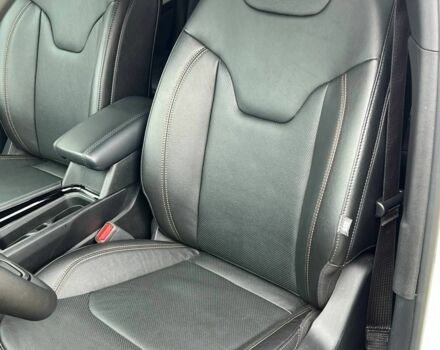 Білий Джип Compass, об'ємом двигуна 2 л та пробігом 3 тис. км за 24300 $, фото 10 на Automoto.ua