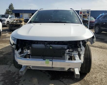 Білий Джип Compass, об'ємом двигуна 2 л та пробігом 24 тис. км за 18000 $, фото 4 на Automoto.ua