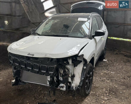 Белый Джип Компас, объемом двигателя 2 л и пробегом 7 тыс. км за 14900 $, фото 3 на Automoto.ua