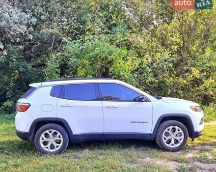 Білий Джип Compass, об'ємом двигуна 2 л та пробігом 2 тис. км за 26700 $, фото 67 на Automoto.ua