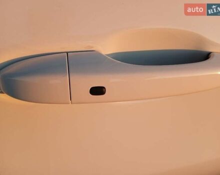 Белый Джип Компас, объемом двигателя 2 л и пробегом 8 тыс. км за 19800 $, фото 11 на Automoto.ua