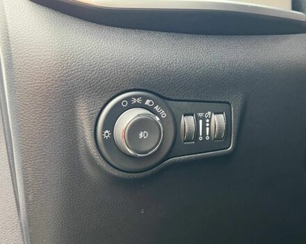 Білий Джип Compass, об'ємом двигуна 2 л та пробігом 3 тис. км за 24300 $, фото 12 на Automoto.ua