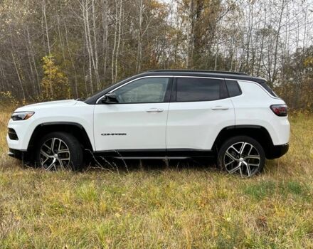 Білий Джип Compass, об'ємом двигуна 2 л та пробігом 3 тис. км за 24300 $, фото 3 на Automoto.ua