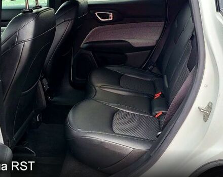 Белый Джип Компас, объемом двигателя 2 л и пробегом 9 тыс. км за 21000 $, фото 6 на Automoto.ua